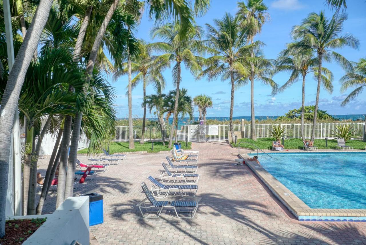 Deluxe Private Studios At The Casablanca Miami Kültér fotó